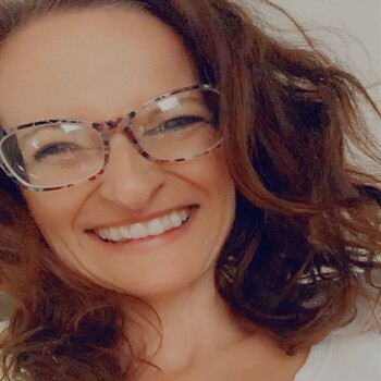 Deirdre O'Sullivan-Drombolis Image